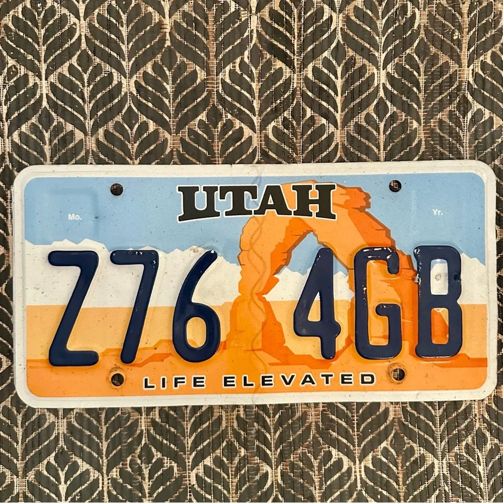 Utah Life Elevated License Plate